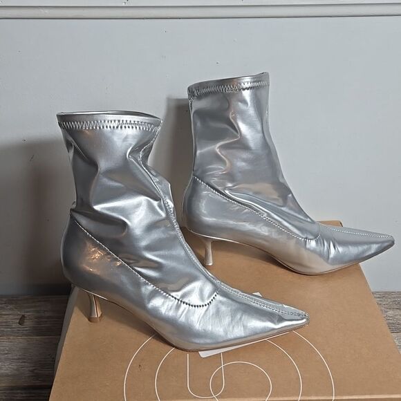 Urban Outfitters Silver Faux Leather Booties - Picture 2 of 12
